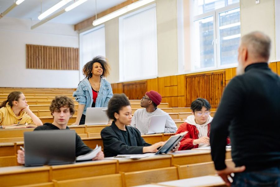 Scholarships Vs Work Options in Ireland - Study English in Ireland